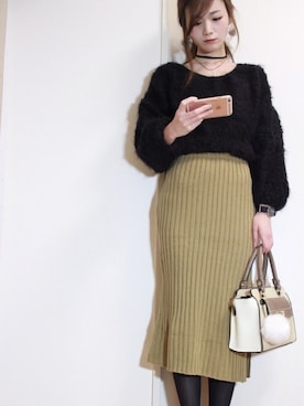 「SNIDEL（スナイデル）のアイテム（ニット/セーター、ブルー系）」を使った、SHIORIさん（レディース・164cm）の冬コーディネート