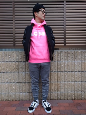 「SUB POP（サブポップ）のアイテム（トップス）」を使った、MALOさん（メンズ・165cm）の冬コーディネート