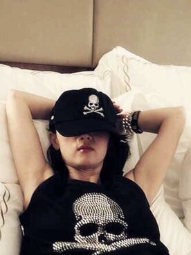 「mastermind JAPAN（マスターマインド）のアイテム（帽子）」を使った、Lily さん（レディース・157cm）の春コーディネート