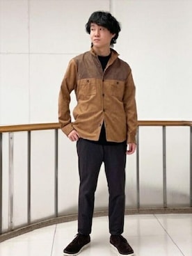 「スエードシューズ」｜「アイテム（スニーカー）」を使った、TAKEO KIKUCHIさん（メンズ・171cm）の秋コーディネート