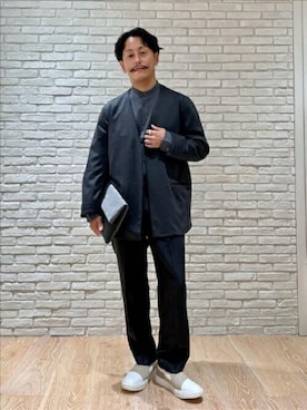 「TAKEO KIKUCHI（タケオキクチ）のアイテム（ノーカラージャケット）」を使った、TAKEO KIKUCHIさん（メンズ・161cm）の秋コーディネート