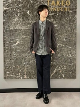 「TAKEO KIKUCHI（タケオキクチ）のアイテム（スーツジャケット）」を使った、TAKEO KIKUCHIさん（メンズ・183cm）の秋コーディネート