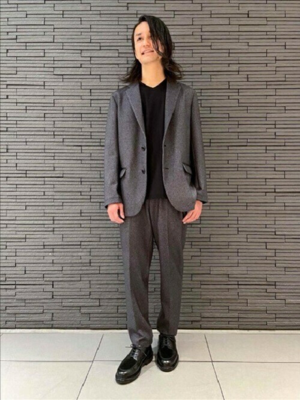 TAKEO KIKUCHI（TAKEO KIKUCHI）｜TAKEO KIKUCHIのスーツジャケットを使ったコーディネート - WEAR