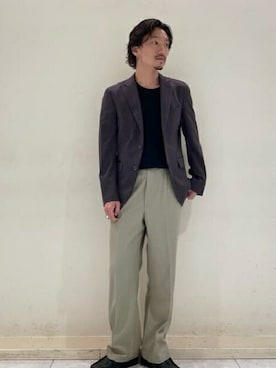 「TAKEO KIKUCHI（タケオキクチ）のアイテム（スーツジャケット）」を使った、TAKEO KIKUCHIさん（メンズ・170cm）の秋コーディネート
