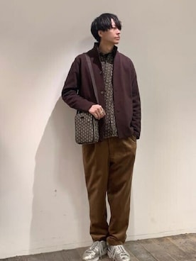 「TAKEO KIKUCHI（タケオキクチ）のアイテム（スーツパンツ）」を使った、TAKEO KIKUCHIさん（メンズ・178cm）の秋コーディネート