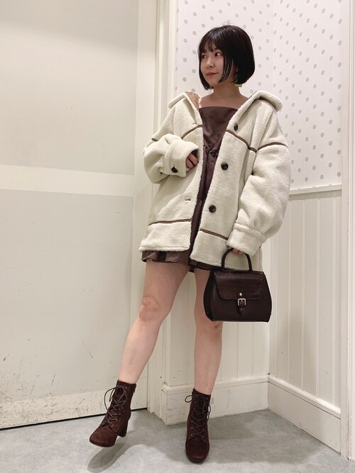 Heather イオンモール岡崎ごっぴんさんのムートンコートを使ったコーディネート Zozotown