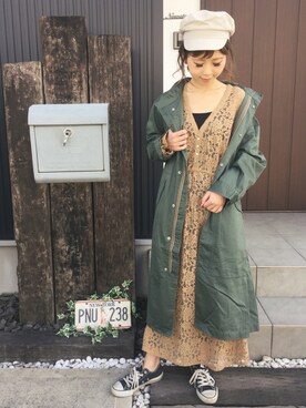 清水夏姫さんの「スタンドカラーロングミリタリーコート」を使ったコーディネート