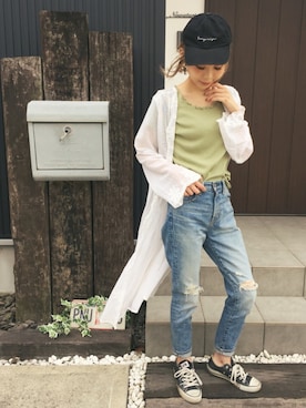 「OZOC（オゾック）のアイテム（キャップ）」を使った、清水夏姫さん（レディース・160cm）の春コーディネート