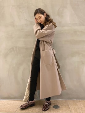 「ガウン」｜「アイテム（トレンチコート）」を使った、清水夏姫さん（レディース・160cm）の秋コーディネート