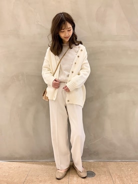 「OZOC（オゾック）のアイテム（カーディガン/ボレロ）」を使った、清水夏姫さん（レディース・160cm）の冬コーディネート