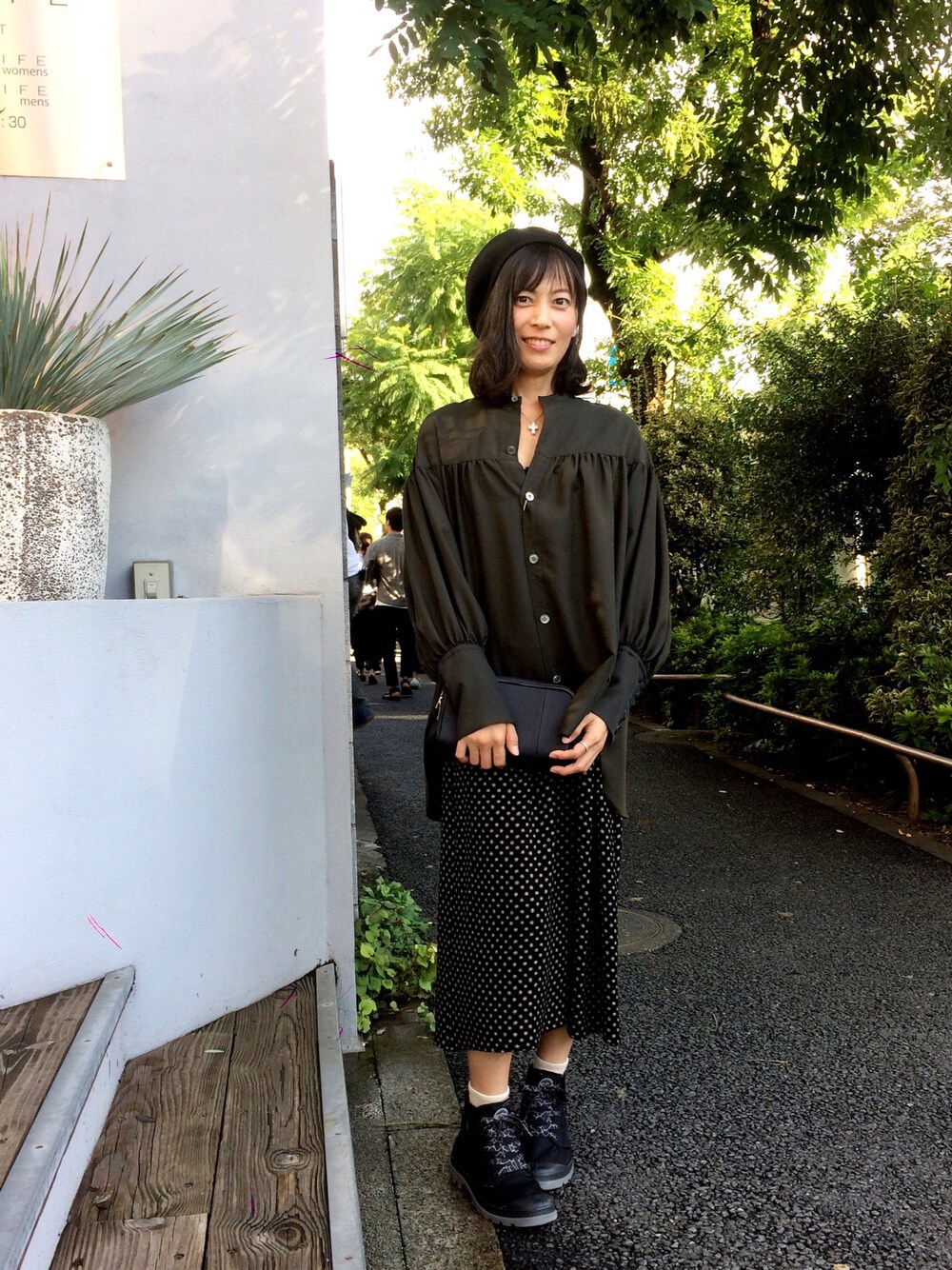 Katieさんの「Robes&Confections/ローブス&コンフェクションズ/Wool Cupro Blouse（ROBES&CONFECTIONS）」を使ったコーディネート
