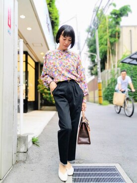 「フラワープリント」｜「アイテム（タンクトップ）」を使った、Katieさん（レディース・162cm）の夏コーディネート