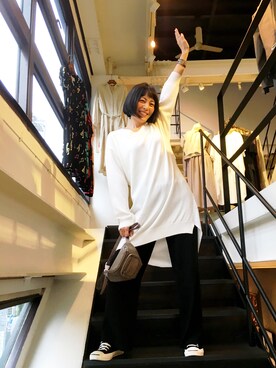 「モノトーン×ベージュ」｜Katieさん（レディース・162cm）の秋コーディネート