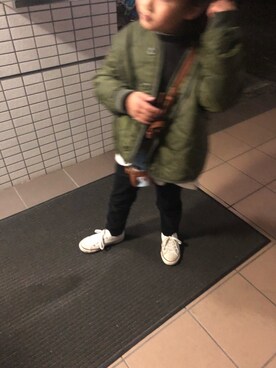 「カーキアウター」｜「アイテム（その他アウター）」を使った、ShiMiさん（キッズ・110cm）の冬コーディネート