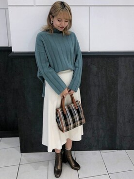 ブーツ ゴールド系 を使った フレアスカート の人気ファッションコーディネート Wear