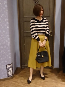 「黄色スカート」｜浜北さゆきさん（レディース・153cm）の秋コーディネート