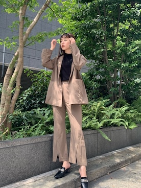 「MURUA（ムルーア）のアイテム（テーラードジャケット）」を使った、miyabi uechiさん（レディース・162cm）の秋コーディネート