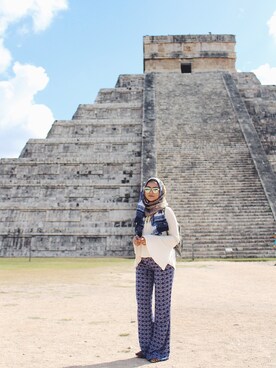 Bushra さんのコーディネート