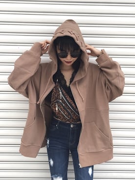 「ENVYM（アンビー）のＺＩＰ ＷＡＩＳＴ ＢＡＧ（ボディバッグ/ウエストポーチ）」を使った、envym_akaneさん（レディース・160cm）の夏コーディネート