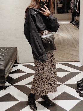 「アイテム（カバーオール）」を使った、envym_akaneさん（レディース・160cm）の秋コーディネート