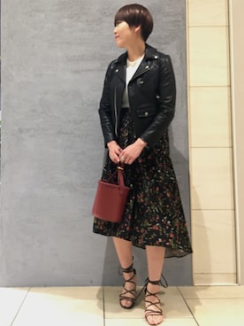 「STUDIOUS CITY（ステュディオスシティ）のアイテム」を使った、RINAさん（レディース・164cm）の夏コーディネート