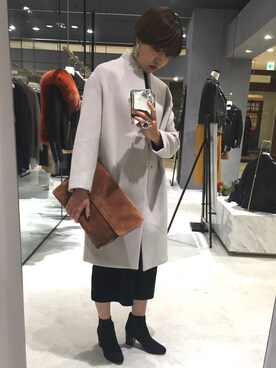 「アイテム（イヤリング）」を使った、RINAさん（レディース・164cm・20代）の秋コーディネート