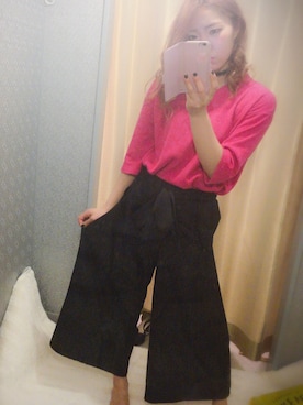 「ビビッドピンク」｜YUKIKO さん（レディース・165cm）の春コーディネート