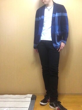 「BLACK LABEL CRESTBRIDGE（ブラックレーベル・クレストブリッジ）のアイテム（スニーカー）」を使った、そめんさん（メンズ・173cm）の春コーディネート