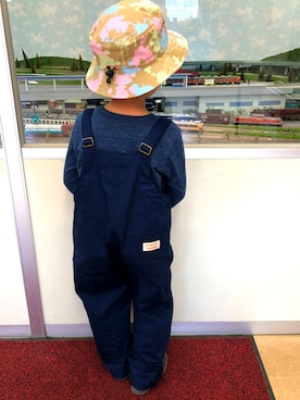 「コロンビア」｜「アイテム（サロペット/オーバーオール）」を使った、towapiさん（キッズ・110cm）の春コーディネート