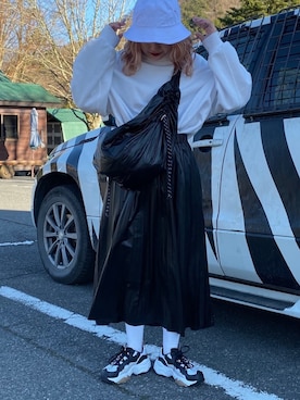 「SKECHERS（スケッチャーズ）のアイテム」を使った、ミサ(JEANASiS)さん（レディース・155cm）の春コーディネート