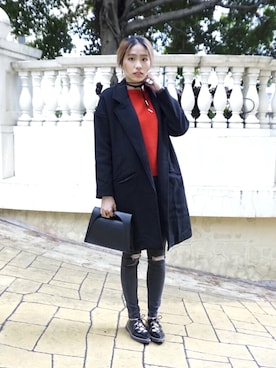 「red」｜「アイテム（カバーオール）」を使った、Ashley Soo.さん（レディース・165cm）の冬コーディネート