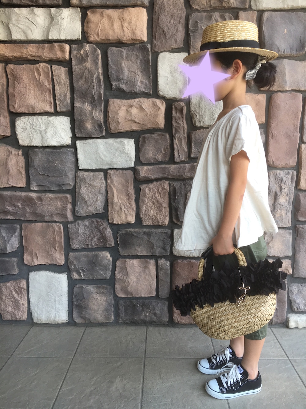「夏コーデ、シンプル、カジュアル、おんなのこ、サルエルパンツ、カンカン帽、コンバース」｜「ROPE' PICNICの【ROPE' PICNIC KIDS】カンカン帽（ハット、ベージュ系）」を使った、y&y(*˘︶˘*).｡.:*♡さん（キッズ・100cm）の夏コーディネートの1枚目の写真