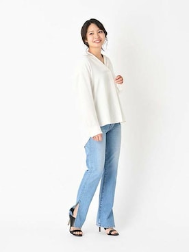 「woadblue（ウォードブルー）のアイテム（パンツ）」を使った、OUVRAGE CLASSEさん（レディース・158cm）の冬コーディネート