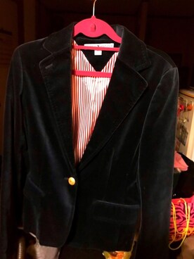 「TOMMY HILFIGER（トミーヒルフィガー）のアイテム（テーラードジャケット）」を使った、MITSUさん（レディース・160cm）の秋コーディネート