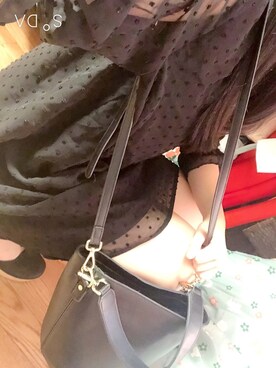 「brand ?（ブランド ?）のアイテム（バッグ、ブラック系）」を使った、Karinさん（レディース）の秋コーディネート