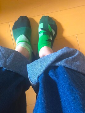 「3Daysのアイテム（ソックス/靴下、グリーン系）」を使った、syomakさん（メンズ・179cm）の春コーディネート