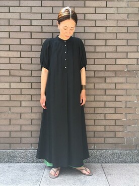 その他パンツ グリーン系 を使った 黒ワンピ の人気ファッションコーディネート Wear