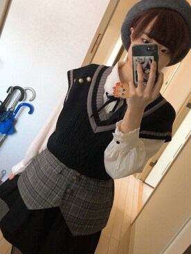 「axes femme（アクシーズファム）のアイテム（シャツ/ブラウス、ホワイト系）」を使った、Laylaさん（レディース・155cm）の春コーディネート