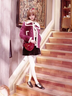 「miu miu（ミュウミュウ）のアイテム（ジャケット/アウター）」を使った、Viggieさん（レディース・165cm）の冬コーディネート
