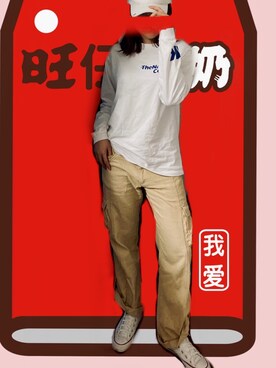 「nasty kidsのアイテム（Tシャツ/カットソー、ホワイト系）」を使った、阿肖肖さん（レディース・168cm）の秋コーディネート