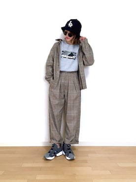 「FLAGSTUFF（フラグスタフ）のアイテム」を使った、𝐩𝐨𝐧𝐢さん（レディース・157cm）の冬コーディネート