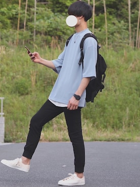 「YOUNG&OLSEN The DRYGOODS STORE（ヤングアンドオルセン）のアイテム（スニーカー）」を使った、DAISUKE.さん（メンズ・177cm）の春コーディネート