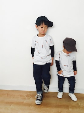 「アイテム（キャスケット、パープル系）」を使った、8-sukeさん（キッズ・100cm）の春コーディネート