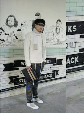 「rag & bone（ラグアンドボーン）のアイテム（バッグ）」を使った、Panda Ngさん（メンズ・179cm）の冬コーディネート
