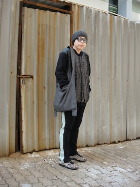 「CARRERA（カレラ）のアイテム」を使った、Panda Ngさん（メンズ・179cm）の冬コーディネート