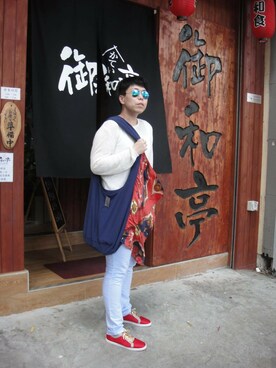 「BERNHARD WILLHELM（ベルンハルトウィルヘルム）のアイテム（バッグ）」を使った、Panda Ngさん（メンズ・180cm）の夏コーディネート