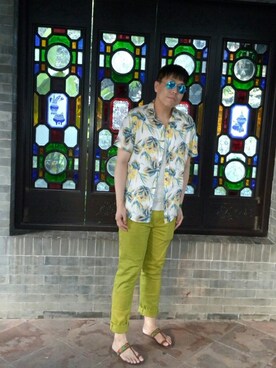 「SCOTCH & SODA（スコッチ アンド ソーダ）のアイテム（チノパンツ）」を使った、Panda Ngさん（メンズ・179cm）の秋コーディネート