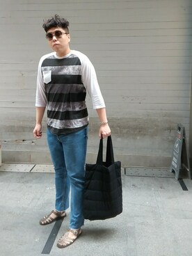 「MARC JACOBS（マークジェイコブス）のアイテム（アクセサリー）」を使った、Panda Ngさん（メンズ・179cm・30代）の秋コーディネート