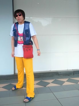 「alain mikli（アランミクリ）のアイテム」を使った、Panda Ngさん（メンズ・180cm）の秋コーディネート