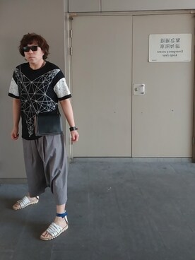 「alexanderwang（アレキサンダーワン）のアイテム（バッグ）」を使った、Panda Ngさん（メンズ・180cm）の秋コーディネート